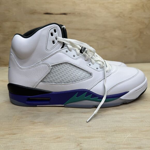 NEW DEFECT Air Jordan 5 Retro Grape White Purple Mens Sz 12 HQ7978-100 main image 8